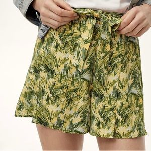 Aritzia - Sunday Best Westley Flowy Shorts
